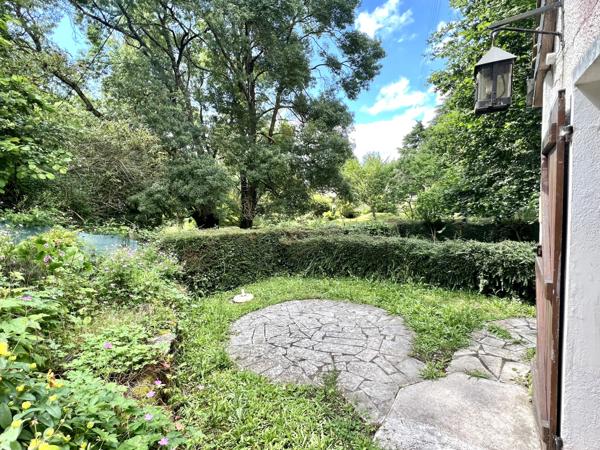 Villandry (37510) Maison en bord de Cher