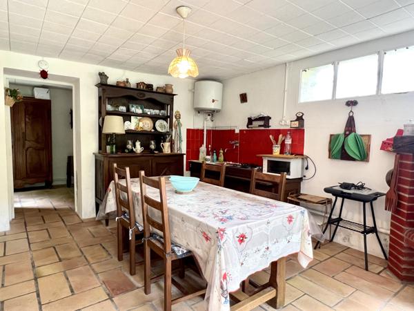 Villandry (37510) Maison en bord de Cher