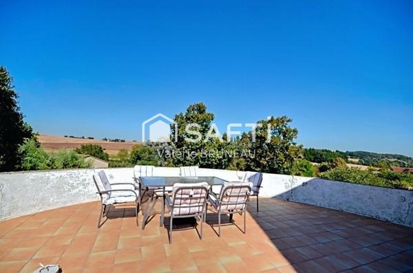 CHATEAU MEDIEVAL RENOVE 550M2 / APPARTEMENT  / STUDIO sur plus de 2Ha de terrain