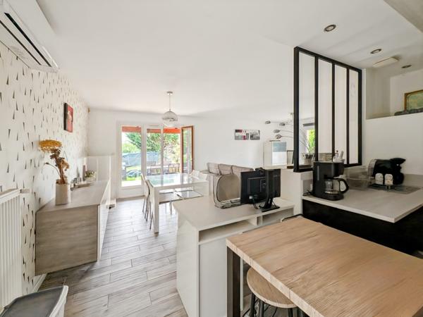 Maison 3 chambres  avec garage et grand jardin