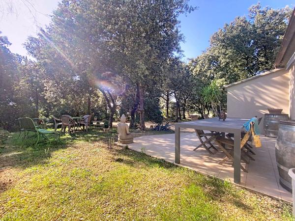 Maison Uchaux 3 pièce(s) 62m2 - terrain 1000m²