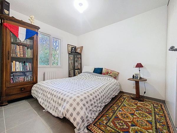 Maison Uchaux 3 pièce(s) 62m2 - terrain 1000m²