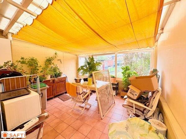 Maison mitoyenne avec double jardin – Valenciennes- Beau Potentiel