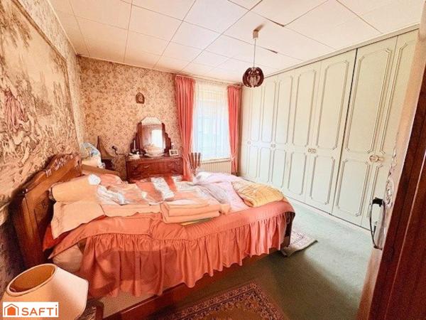 Maison mitoyenne avec double jardin – Valenciennes- Beau Potentiel