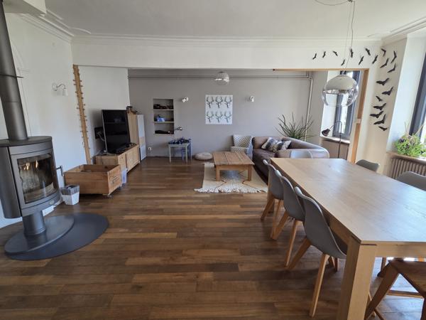 Thionville (57100) Charmante maison de village 6 pièces 180 m² avec grange et ateliers