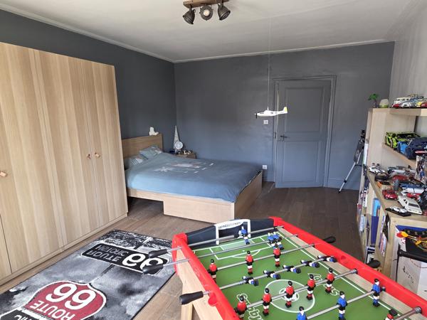 Thionville (57100) Charmante maison de village 6 pièces 180 m² avec grange et ateliers