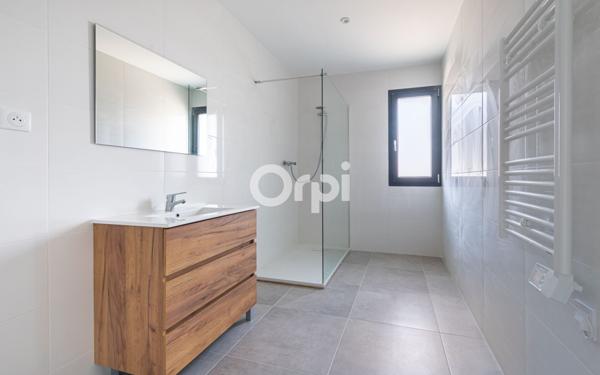 Maison à vendre    4 pièces • 90 m2 Isle