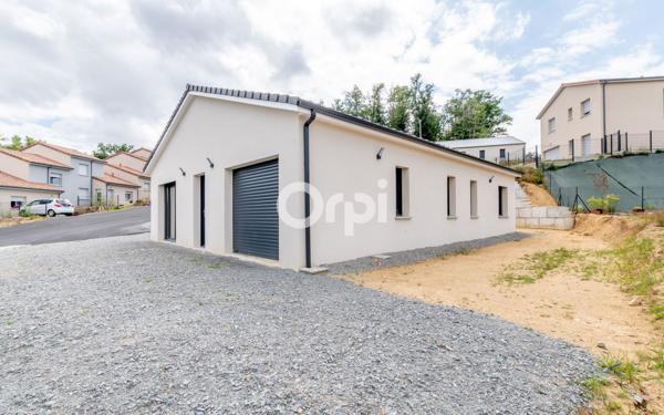 Maison à vendre    4 pièces • 90 m2 Isle