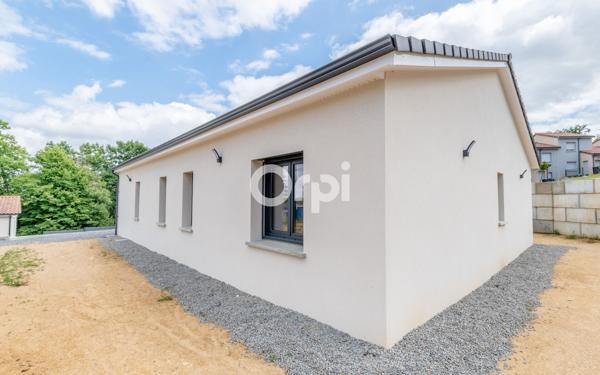 Maison à vendre    4 pièces • 90 m2 Isle