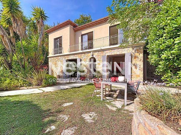 CANNES : 2 superbes VILLAS A VENDRE