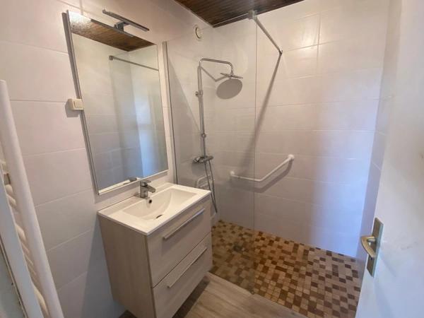 LA CHAPELLE ACHARD 85150 AVEC VUE IMPRENABLE ADORABLE FERMETTE 3 CHAMBRES A RAFRAICHIR AVEC GRANGE