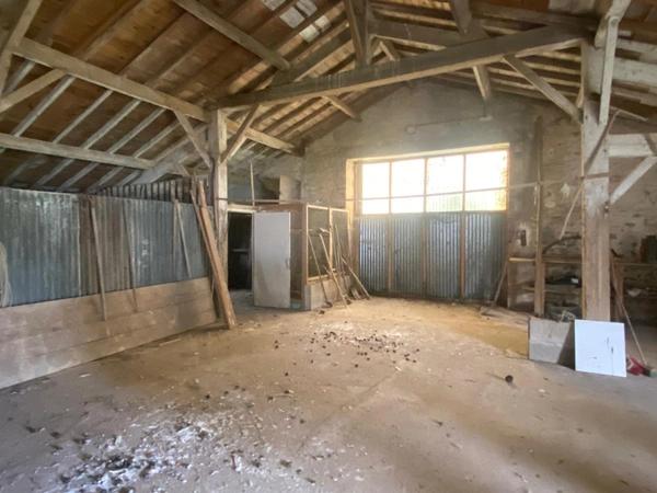 LA CHAPELLE ACHARD 85150 AVEC VUE IMPRENABLE ADORABLE FERMETTE 3 CHAMBRES A RAFRAICHIR AVEC GRANGE