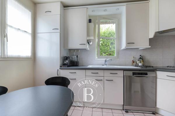 Saint-Cloud, Villa 4 Chambres -  148 m² à vendre