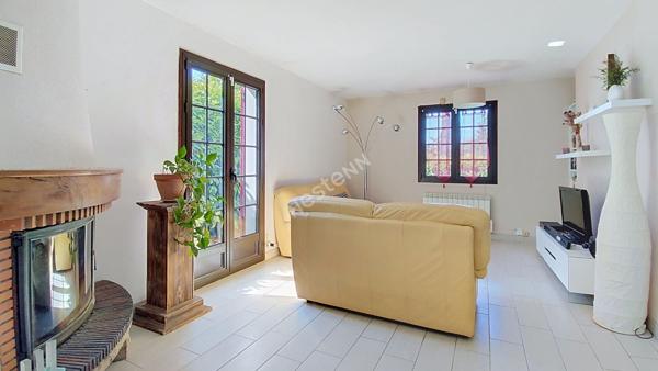 SAINT-HERBLAIN - LA BOUVARDIÈRE / Maison 6 pièces 4 chambres, garage, jardin