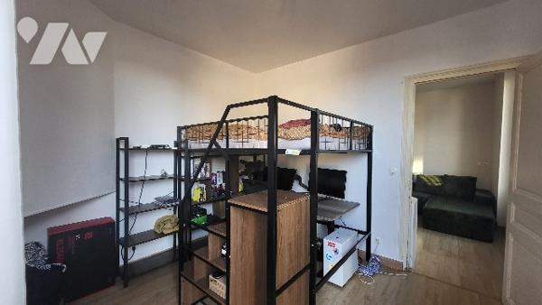 APPARTEMENT 2 PIECES AVEC BALCON