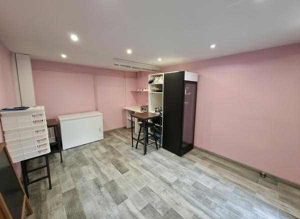 Fonds de commerce Marseille 16 m2 Vente de sucrerie et Gâteaux