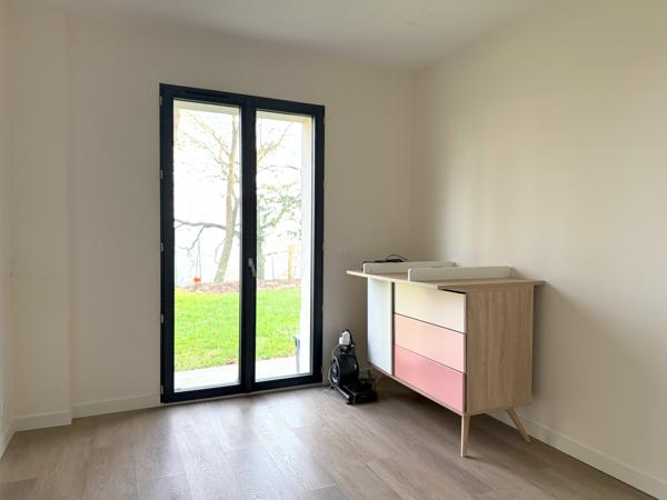 Médan (78670) Maison rénovée, 4 chambres - Terrain 881m² - Garage