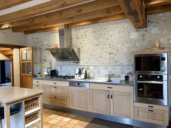 Vente Maison150 m² - 7 Pièces - VENDOME (41100)