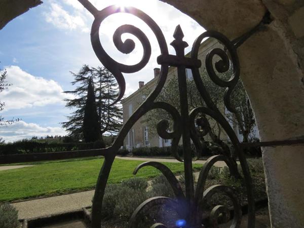 Elégante propriété,  parc et dépendances sur 3 ha