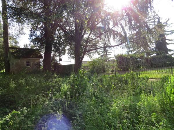 Elégante propriété,  parc et dépendances sur 3 ha