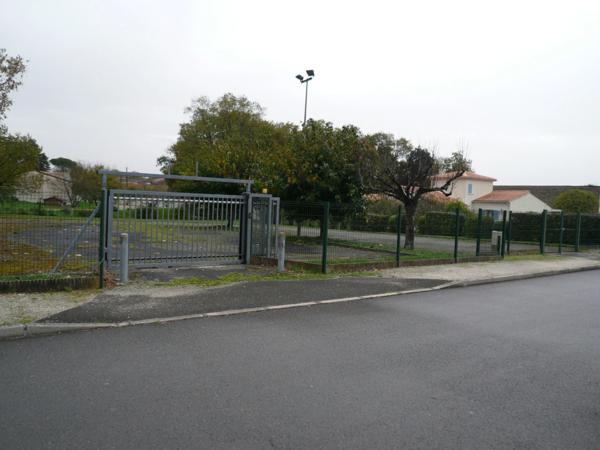 ⚜ CHATEAUBERNARD (16) Terrain à Vendre ⚜