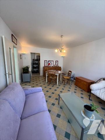 Maison de 4 pièces avec cour, idéale pour une famille ou un investissement locatif