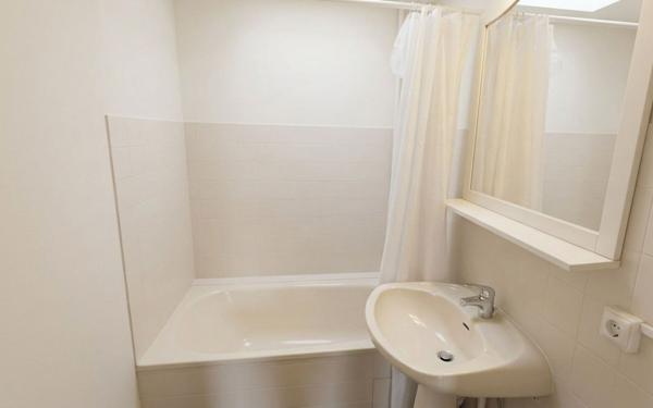 Appartement à vendre    2 pièces • 30,38 m2 Bourg-la-Reine