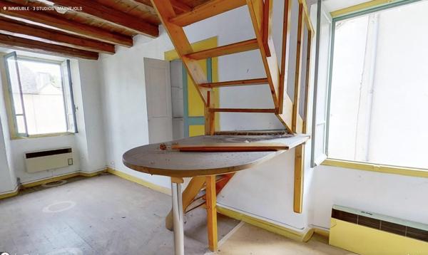 MAISON IMMEUBLE 3 STUDIOS A RENOVER