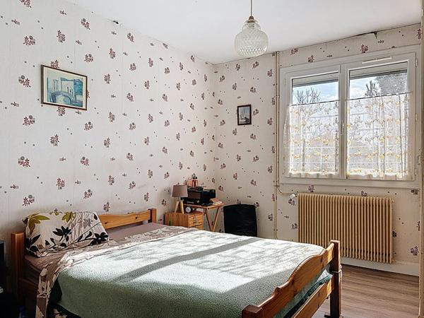 Maison à vendre à Lavardac 111 m2 - 3 chambres, jardin de 938 m² et garage