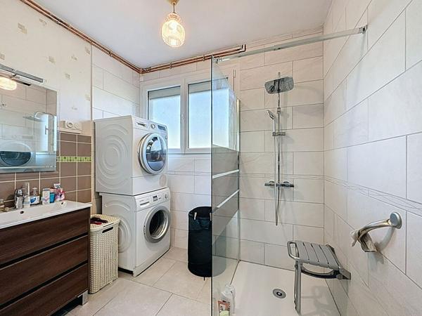 Maison à vendre à Lavardac 111 m2 - 3 chambres, jardin de 938 m² et garage