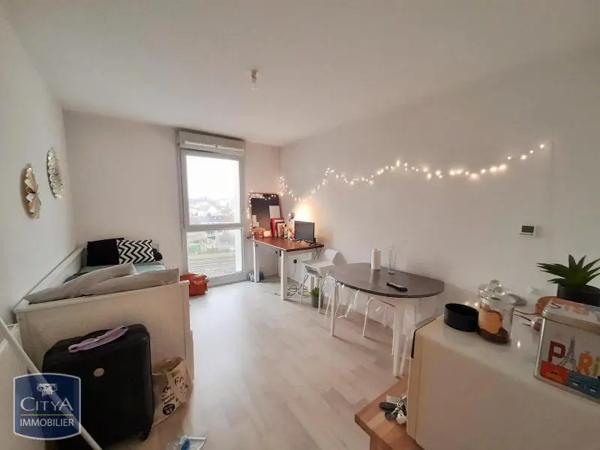 Appartement à louer 1 pièce 19.5m² Tours (37000)