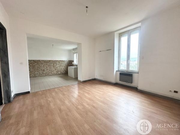 Saint-Rambert-d'Albon (26140) appartement 1 chambre garage cave cour