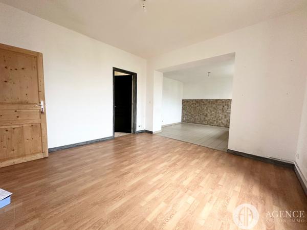 Saint-Rambert-d'Albon (26140) appartement 1 chambre garage cave cour