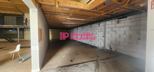 LOCAL D'ACTIVITE - 204 m2 - CONCARNEAU