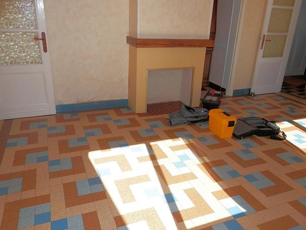 Ancien Corps de Ferme à 20 mn d'AMIENS-Sud & Hôpital (C.H.U)