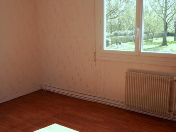 Ancien Corps de Ferme à 20 mn d'AMIENS-Sud & Hôpital (C.H.U)