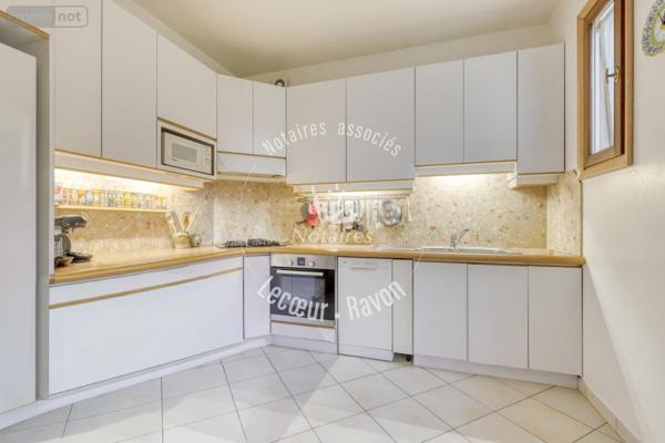 Immeuble à vendre à Maisons-Laffitte dans les Yvelines (78600), ref : 92076-120