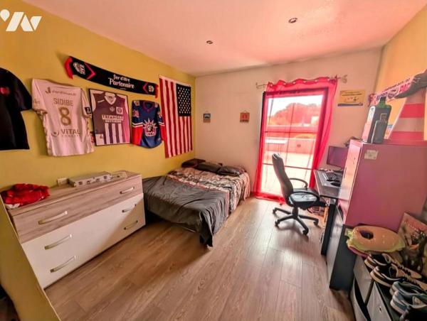 PLEUMEUR-BODOU – RARE : GRANDE MAISON PLAIN-PIED RÉCENTE AU CALME, PROCHE ÉCOLES ET COMMERCES