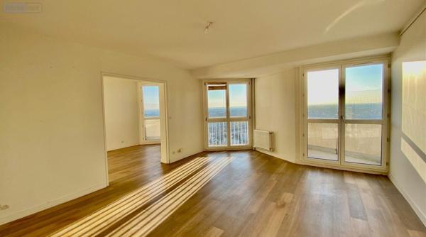 Appartement à vendre à Rennes en Ille-et-Vilaine (35000), ref : 048-V1288S   
HALLES COLOMBIER