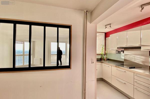 Appartement à vendre à Rennes en Ille-et-Vilaine (35000), ref : 048-V1288S   
HALLES COLOMBIER