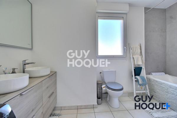 Appartement , 3 pièces de 66 m² Terrasse, Balcon, Garage double
