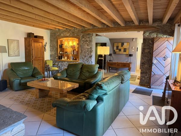 Maison à vendre 8 pièces 173 m² Saint-Julien-Mont-Denis