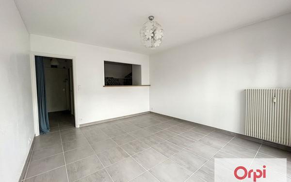 Appartement à louer    1 pièce • 28,05 m2 Montluçon