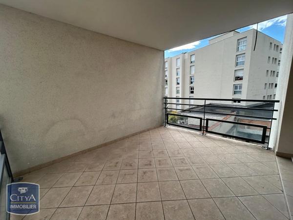 Appartement à louer 3 pièces 66.07m² Reims (51100)