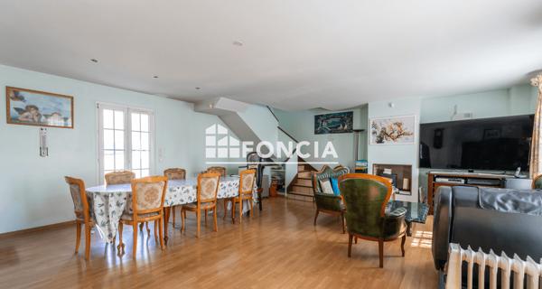À vendre Maison 6 pièces 213 m² - Fontenay-sous-bois 94120