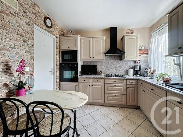 Maison à vendre  5 pièces - 134,77 m2 COMBS LA VILLE - 77