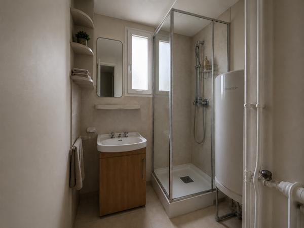 Appartement
         4 pièces
        - 72 m² Exclusivité 150 000 € *