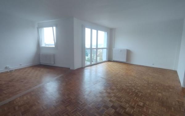 Appartement à louer    3 pièces • 75,27 m2 Compiègne