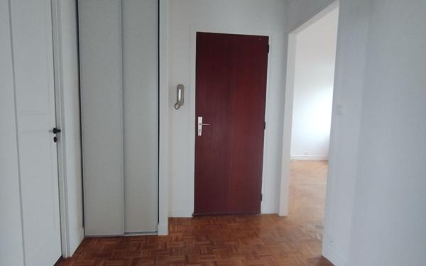 Appartement à louer    3 pièces • 75,27 m2 Compiègne