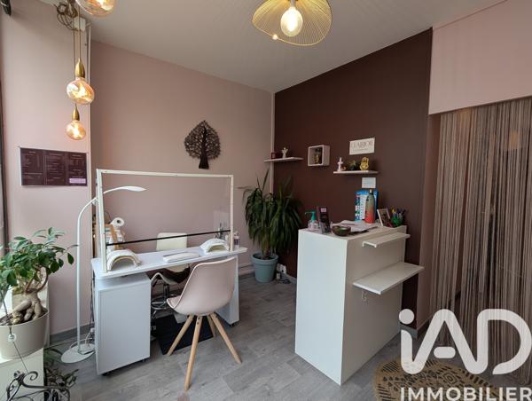Esthétique, Coiffure​ à vendre 34 m² Le Mans